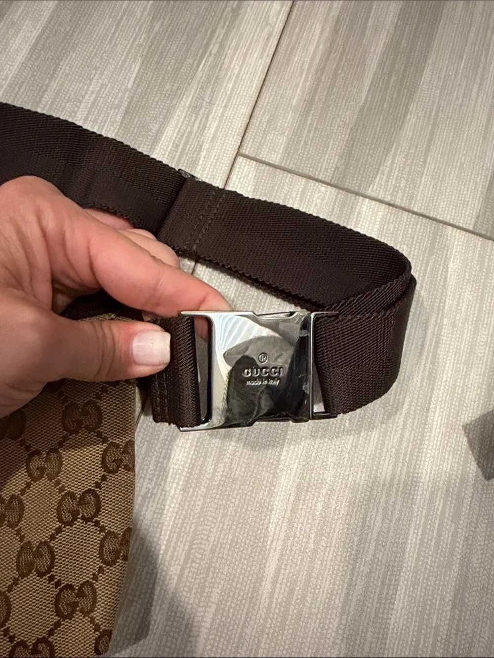 Gucci classic gg